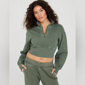 Aerie Green Half-Zip Cropped Sweatshirt